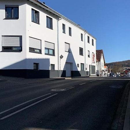 Pension Am Amtsgericht Eiterfeld Buitenkant foto
